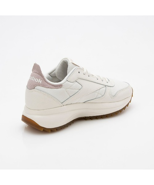 Reebok（リーボック）の「クラシックレザー スペシャル エクストラ / CLASSIC LEATHER SP EXTRA（スニーカー・レディース・ホワイト/オフホワイト・22.5cm/23.0cm/23.5cm/24.5cm/24.0cm/25.0cm/25.5cm/26.0cm）」の4枚目の写真