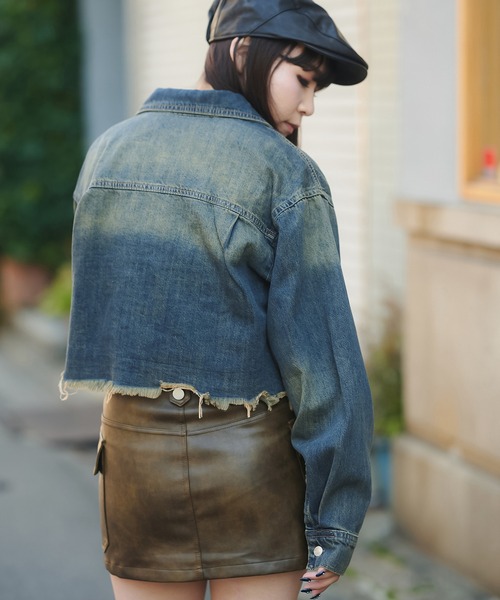 SPINNS（スピンズ）の「ショート丈オーバーダイデニムジャケット（デニムジャケット・レディース・ブルー/ブラック・ONESIZE）」の6枚目の写真