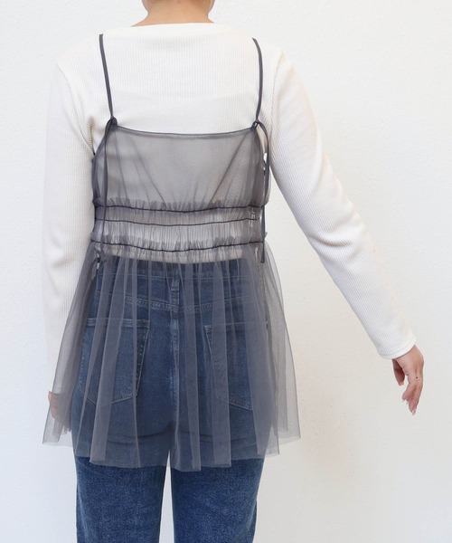 andme（アンドミー）の「フロントリボンチュールキャミソールビスチェ（キャミソール・レディース・チャコールグレー/ブラック/アイボリー・M）」の8枚目の写真