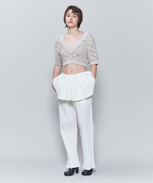 6（ロク）の「＜6(ROKU)＞プリーツ モチーフ ビブ（付け襟）」 - WEAR