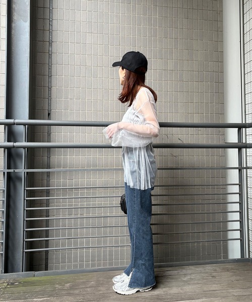 ISOOK(アイスー)の「【ISOOK / アイスー】ビスチェ付きシアーチュールトップス / セットアイテム 2点セット シアートップス ビスチェキャミ ZOZOTOWN限定(アンサンブル・レディース・ブラック/グレー・FREE)」の9枚目の写真