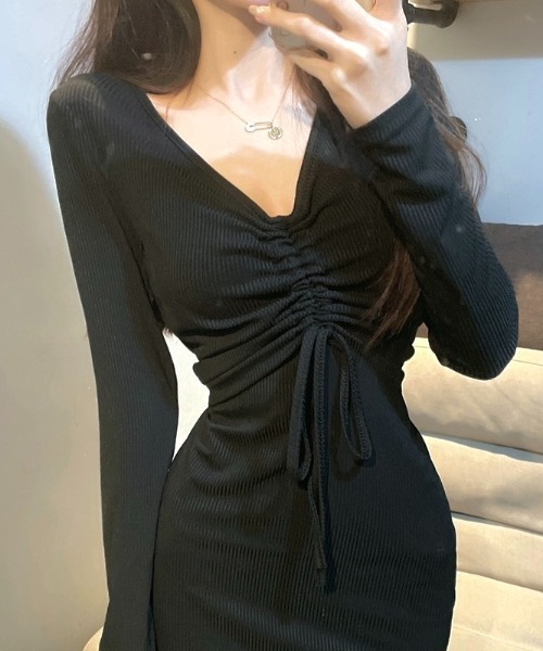 LADY LIKE(レディライク)の「フロントギャザーカットミニワンピース(ワンピース・レディース・ブラック/ピンク/グレー・M)」の8枚目の写真