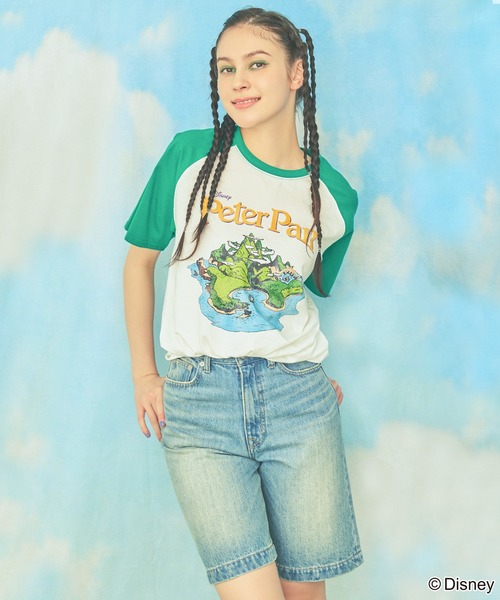 4GEEKS BY SPIRALGIRL(フォーギークスバイスパイラルガール)の「【Disney/ディズニー/ピーター・パン/ネバーランド】ヴィンテージ風アートラグランTシャツ(Tシャツ/カットソー・レディース・グリーン系・FREE)」の7枚目の写真