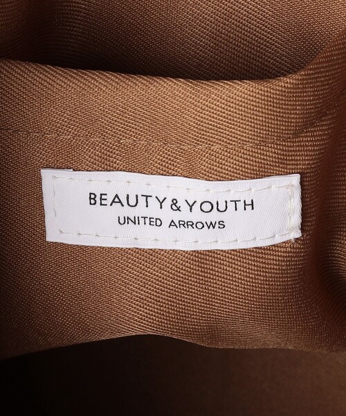 BEAUTY&YOUTH UNITED ARROWS(ビューティーアンドユースユナイテッドアローズ)の「ペーパースクエア ショルダーバッグ -2WAY-(かごバッグ・レディース・ブラウン/ネイビー・FREE)」の17枚目の写真