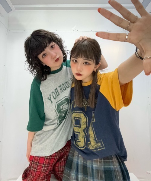 WudgeBoy（ワッジボーイ）の「numbering tee（Tシャツ/カットソー・レディース・ホワイト/グレー/ネイビー・LARGE/MEDIUM）」の3枚目の写真
