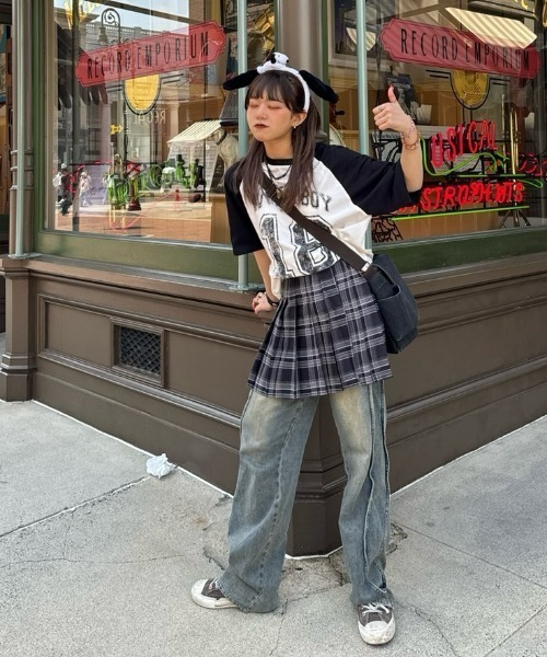 WudgeBoy（ワッジボーイ）の「numbering tee（Tシャツ/カットソー・レディース・ホワイト/グレー/ネイビー・LARGE/MEDIUM）」の9枚目の写真