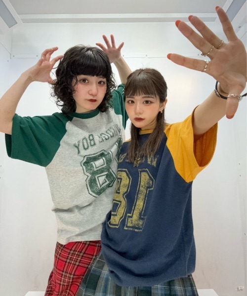 WudgeBoy（ワッジボーイ）の「numbering tee（Tシャツ/カットソー・レディース・ホワイト/グレー/ネイビー・LARGE/MEDIUM）」の4枚目の写真