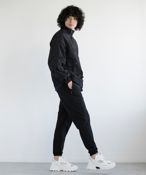 aimoha(アイモハ)の「aimoha men MONO LUXE PALETTE URBAN SLEEK JOGGERS(スウェットパンツ・メンズ・ブラック/ダークグレー/ライトグレー・29inch/30inch/31inch/32inch)」の5枚目の写真