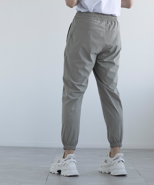 aimoha(アイモハ)の「aimoha men MONO LUXE PALETTE URBAN SLEEK JOGGERS(スウェットパンツ・メンズ・ブラック/ダークグレー/ライトグレー・29inch/30inch/31inch/32inch)」の14枚目の写真