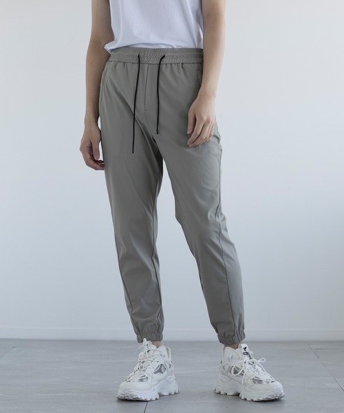 aimoha(アイモハ)の「aimoha men MONO LUXE PALETTE URBAN SLEEK JOGGERS(スウェットパンツ・メンズ・ブラック/ダークグレー/ライトグレー・29inch/30inch/31inch/32inch)」の18枚目の写真