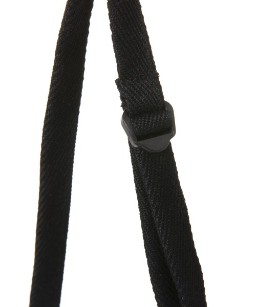 LAKOLE（ラコレ）の「ライトサコッシュ / 117052（ショルダーバッグ・レディース・ブラック/ベージュ・FREE）」の8枚目の写真