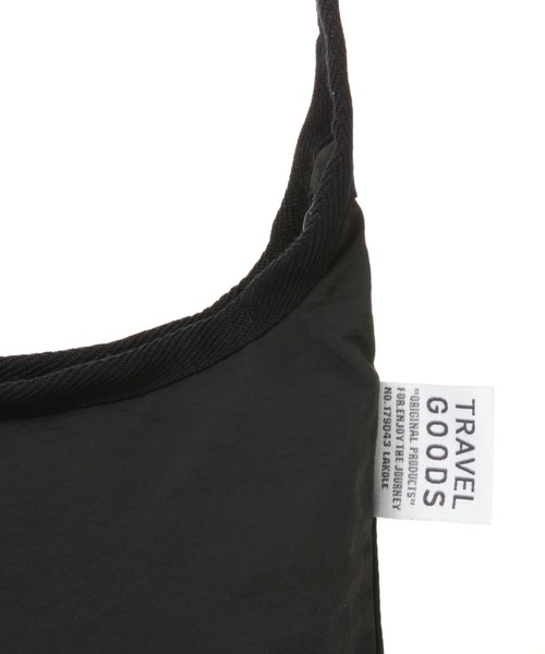 LAKOLE（ラコレ）の「ライトサコッシュ / 117052（ショルダーバッグ・レディース・ブラック/ベージュ・FREE）」の7枚目の写真