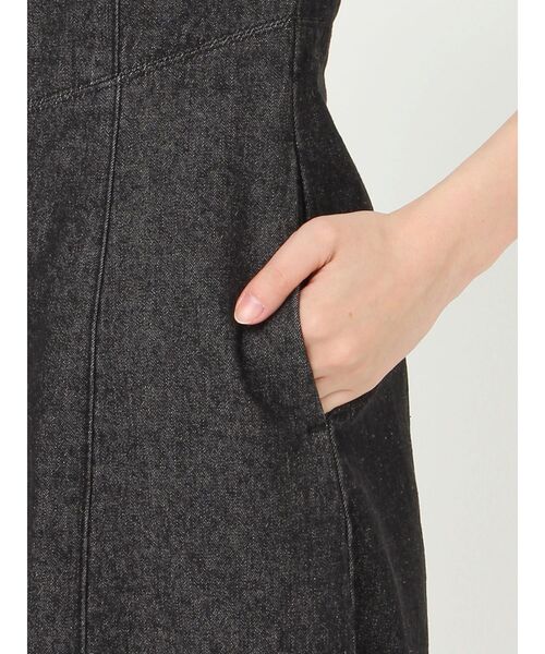 LAGUNAMOON(ラグナムーン)の「ZIPデニムシルエットワンピース(ワンピース・レディース・ホワイト/ブラック・SMALL/MEDIUM)」の17枚目の写真