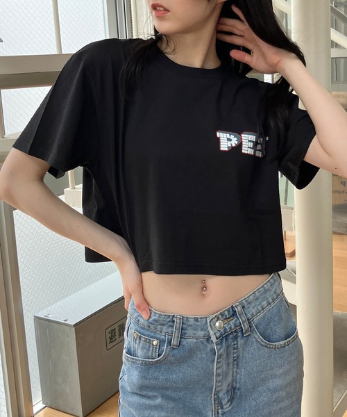 GLAMOROUS JANE（グラマラスジェーン）の「PEZバックプリントショート丈Tシャツ（Tシャツ/カットソー・レディース・チャコールグレー/オフホワイト/ブラック・FREE）」の12枚目の写真