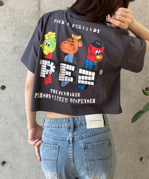 GLAMOROUS JANE（グラマラスジェーン）の「PEZバックプリントショート丈Tシャツ（Tシャツ/カットソー・レディース・チャコールグレー/オフホワイト/ブラック・FREE）」の7枚目の写真