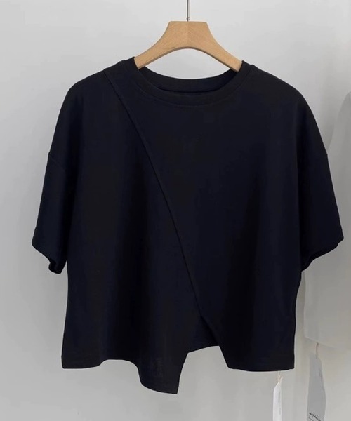 ANOTHER S(アナザーエス)の「フロントスリット半袖トップス(Tシャツ/カットソー・レディース・グリーン/ベージュ/ブラック/ホワイト・FREE)」の2枚目の写真