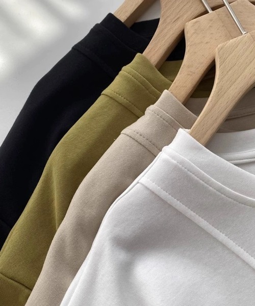 ANOTHER S(アナザーエス)の「フロントスリット半袖トップス(Tシャツ/カットソー・レディース・グリーン/ベージュ/ブラック/ホワイト・FREE)」の8枚目の写真