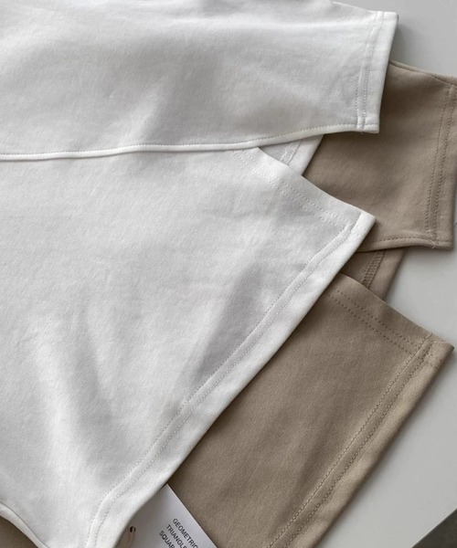 ANOTHER S(アナザーエス)の「フロントスリット半袖トップス(Tシャツ/カットソー・レディース・グリーン/ベージュ/ブラック/ホワイト・FREE)」の12枚目の写真