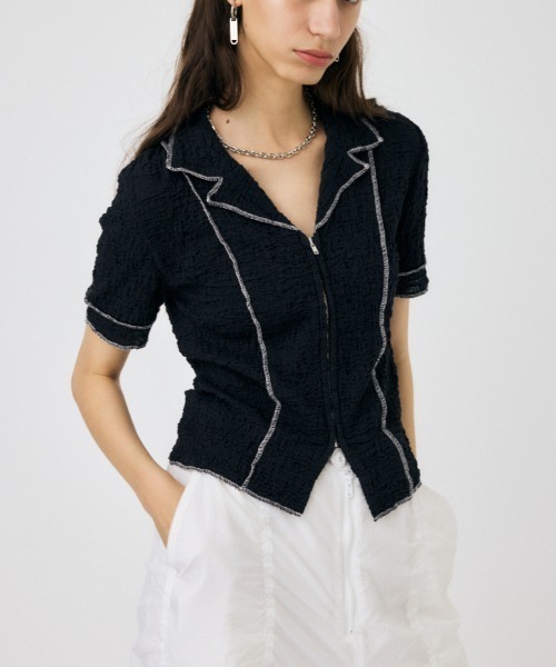 MOUSSY（マウジー）の「BICOLOR LINE ZIP ブラウス（シャツ/ブラウス・レディース・オフホワイト/ブラック/ネイビー・FREE）」の2枚目の写真