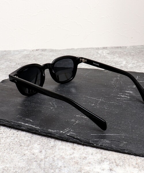 NOLLEY’S（ノーリーズ）の「DAVID ウェリントン/スクエア 偏光レンズ サングラス（サングラス・メンズ・ブラック・FREE）」の5枚目の写真