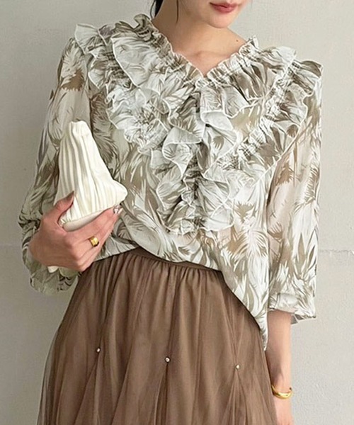Jewelobe(ジュエローブ)の「パワーショルダーフリルシアートップス(シャツ/ブラウス・レディース・ブラック/ブルー/カーキ・FREE)」の11枚目の写真
