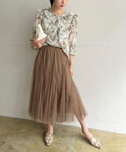 Jewelobe(ジュエローブ)の「パワーショルダーフリルシアートップス(シャツ/ブラウス・レディース・ブラック/ブルー/カーキ・FREE)」の16枚目の写真