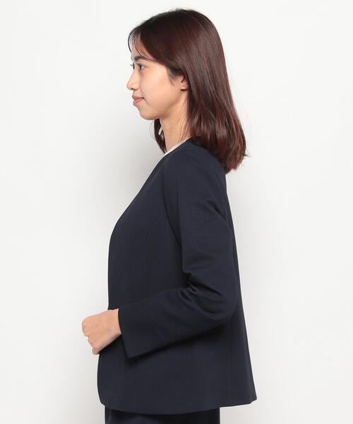 Leilian(レリアン)の「【セットアップ対応商品】ノーカラージャケット(ノーカラージャケット・レディース・ブラック/ダークネイビー・13/15 /17)」の3枚目の写真