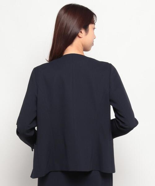 Leilian(レリアン)の「【セットアップ対応商品】ノーカラージャケット(ノーカラージャケット・レディース・ブラック/ダークネイビー・13/15 /17)」の4枚目の写真