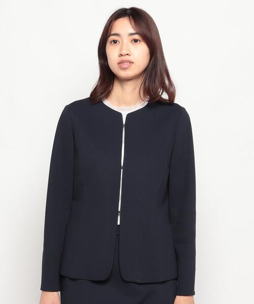 Leilian(レリアン)の「【セットアップ対応商品】ノーカラージャケット(ノーカラージャケット・レディース・ブラック/ダークネイビー・13/15 /17)」の9枚目の写真