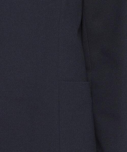 Leilian(レリアン)の「【セットアップ対応商品】ノーカラージャケット(ノーカラージャケット・レディース・ブラック/ダークネイビー・13/15 /17)」の10枚目の写真