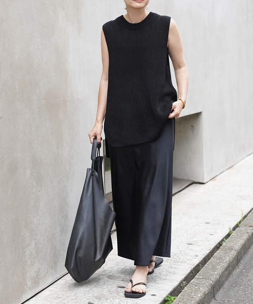 Deuxieme Classe(ドゥーズィエムクラス)の「Minimal Satin スカート(スカート・レディース・ブラック・FREE)」の4枚目の写真