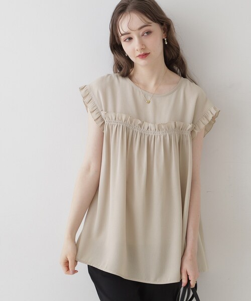 couture brooch(クチュールブローチ)の「◆【インしないでキマる長め丈】フリルデザインチュニック(チュニック・レディース・ブラック/ベージュ・42/38)」の16枚目の写真