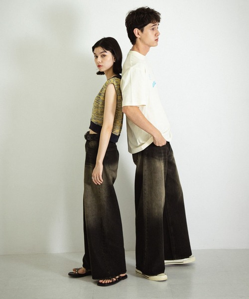 SENSE OF PLACE by URBAN RESEARCH(センスオブプレイスバイアーバンリサーチ)の「『ユニセックス』ヴィンテージライクデニムワイドパンツ(デニムパンツ・メンズ・ブラック/インディゴブルー・MEDIUM/LARGE)」の4枚目の写真