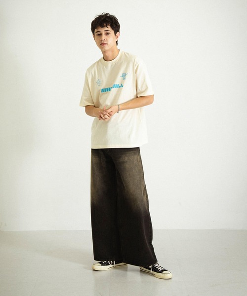 SENSE OF PLACE by URBAN RESEARCH(センスオブプレイスバイアーバンリサーチ)の「『ユニセックス』ヴィンテージライクデニムワイドパンツ(デニムパンツ・メンズ・ブラック/インディゴブルー・MEDIUM/LARGE)」の10枚目の写真