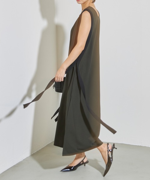 deux amour(ドゥーザムール)の「配色ロングワンピース(ワンピース・レディース・ブラック/カーキ・FREE)」の14枚目の写真