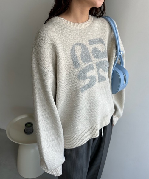 Birthday room(バースデイルーム)の「ラメロゴニット / glitter logo knit(ニット/セーター・レディース・ライトブルー/アイボリー/グレー・FREE)」の5枚目の写真