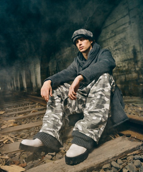 glamb（グラム）の「Wide Military Pants / ワイドミリタリーパンツ（その他パンツ・メンズ・カーキ/ホワイト・S/M/L）」の13枚目の写真