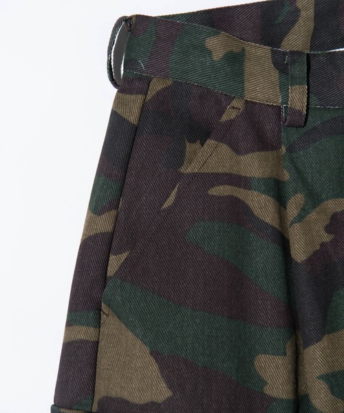 glamb（グラム）の「Wide Military Pants / ワイドミリタリーパンツ（その他パンツ・メンズ・カーキ/ホワイト・S/M/L）」の9枚目の写真