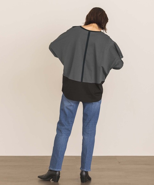 Gready Brilliant(グレディブリリアン)の「バイカラー切替ドルマンカットソー(Tシャツ/カットソー・レディース・ブラック×グレー/ベージュ×ブラック・FREE)」の5枚目の写真