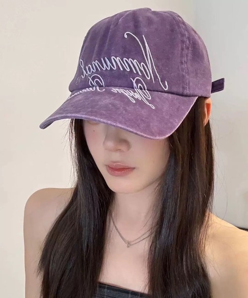 LYEON（リヨン）の「ロゴ刺繍ピグメントキャップ（キャップ・レディース・ベージュ/ラベンダー/ブラック・FREE）」の4枚目の写真