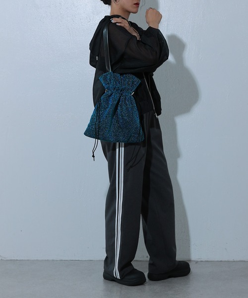 COLONY 2139(コロニートゥーワンスリーナイン)の「グリッターラメ巾着トート(トートバッグ・レディース・シルバー/ブルー/ブラック・FREE)」の21枚目の写真