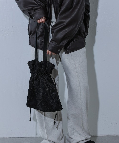 COLONY 2139(コロニートゥーワンスリーナイン)の「グリッターラメ巾着トート(トートバッグ・レディース・シルバー/ブルー/ブラック・FREE)」の6枚目の写真