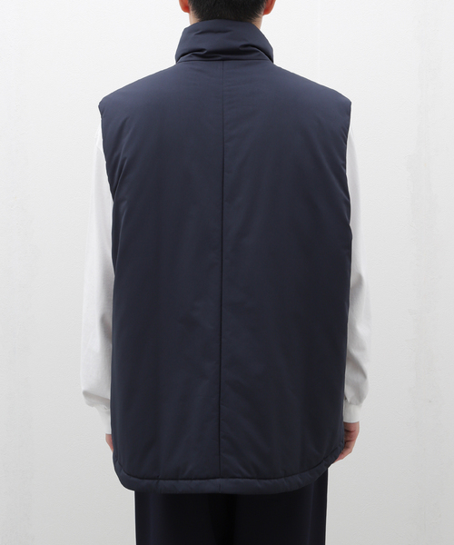 ATON(エイトン)の「ATON(エイトン) VINTAGE NYLON TWILL PADDED VEST JKAGCW0801(ダウンジャケット/コート・メンズ・チャコールグレー・4)」の5枚目の写真