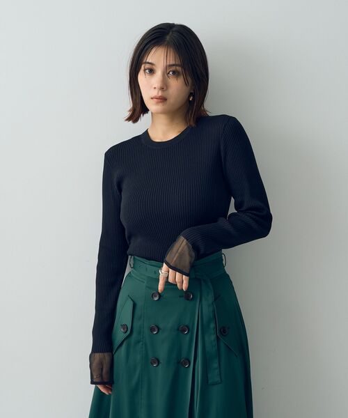 YECCA VECCA(イェッカヴェッカ)の「袖口シアーリブニット(ニット/セーター・レディース・ライトグレー/ダークグリーン/ブラック/ライトベージュ・FREE)」の19枚目の写真