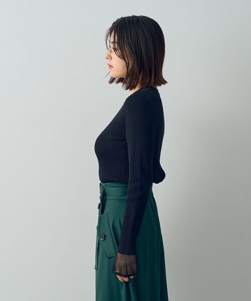 YECCA VECCA(イェッカヴェッカ)の「袖口シアーリブニット(ニット/セーター・レディース・ライトグレー/ダークグリーン/ブラック/ライトベージュ・FREE)」の20枚目の写真