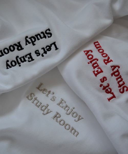 Marient（マリエント）の「Study Room Embroidery Tee（Tシャツ/カットソー・レディース・シルバー/レッド/ブラック・FREE）」の12枚目の写真