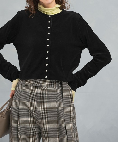 URBAN RESEARCH ROSSO WOMEN（アーバンリサーチ　ロッソ）の「コンパクトベロアカーディガン（カーディガン/ボレロ・レディース・ゴールド/レッド/ブラック・FREE）」の2枚目の写真