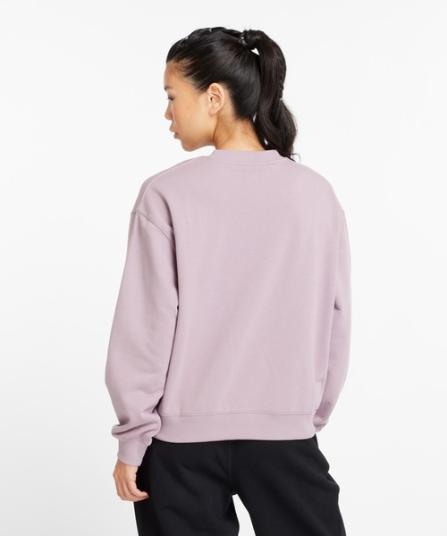 NEW BALANCE(ニューバランス)の「Sport Essentials Stacked Logo スウェットクルー(スウェット・レディース・ライトパープル・SMALL/MEDIUM/LARGE/X-LARGE)」の7枚目の写真