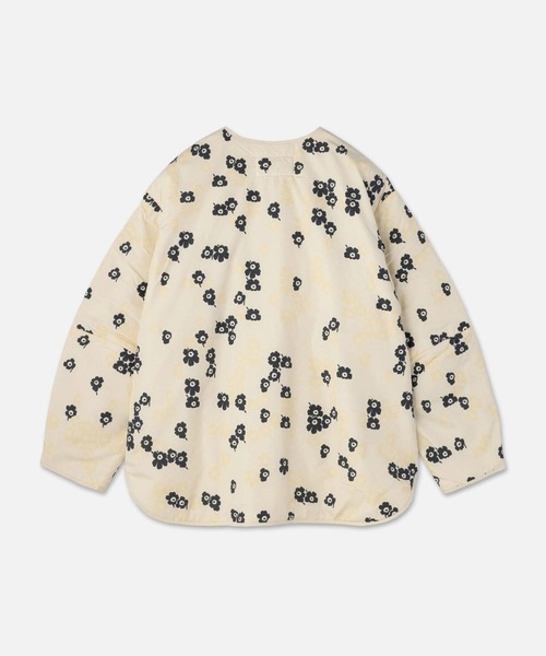 marimekko(マリメッコ)の「Unikko /Ae Sanny Pikkuinen coat(ノーカラーコート・レディース・クリーム・X-SMALL/SMALL/MEDIUM)」の2枚目の写真