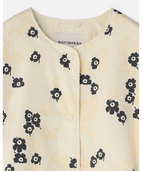 marimekko(マリメッコ)の「Unikko /Ae Sanny Pikkuinen coat(ノーカラーコート・レディース・クリーム・X-SMALL/SMALL/MEDIUM)」の3枚目の写真